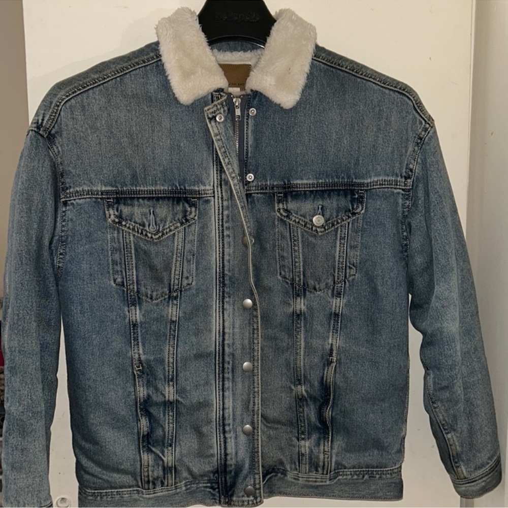 American Eagle Faux Fur Demin Jacket